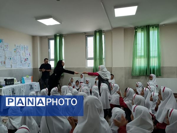 لبخند سالم، مدرسه شاد