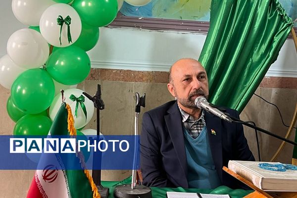 محفل انس با قرآن به مناسبت ولادت حضرت مهدی(عج)در دبیرستان طریقت جوادآباد
