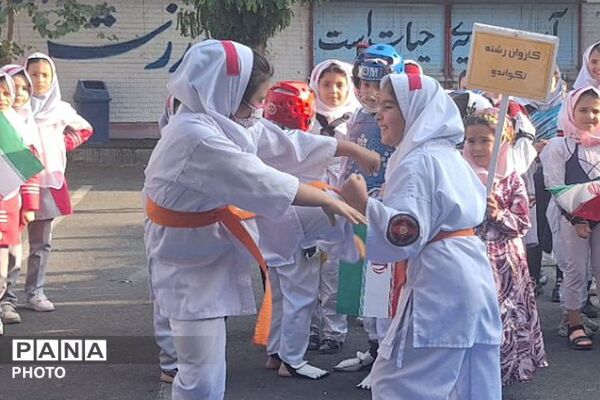 افتتاحیه المپیاد ورزشی درون‌مدرسه‌ای در مدرسه میقات