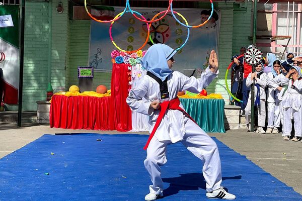 المپیاد درون مدرسه‌ای در مدارس بهارستان دو