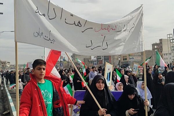 22بهمن در اسلامشهر؛ حماسه‌ای از جنس حضور