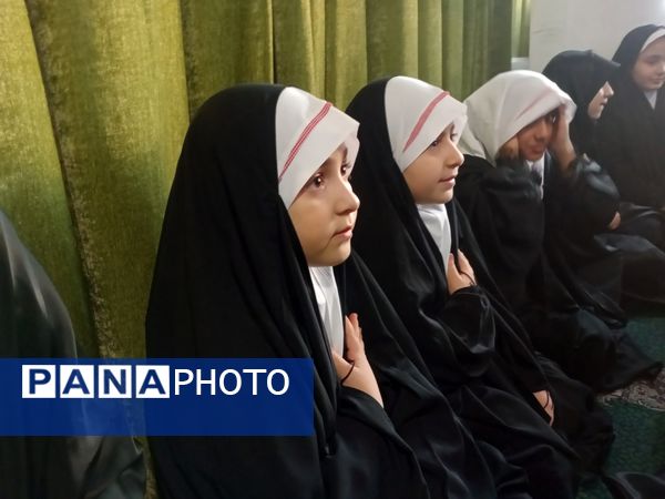 ایستگاه‌های صلواتی و دسته‌های سینه‌زنی و هیات‌های عزاداری در مدارس شهرستان قدس