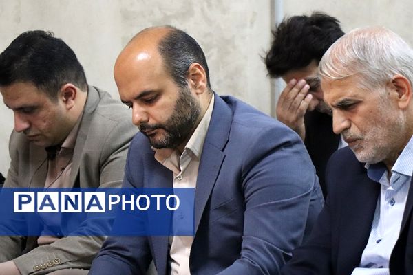 زنگ نماز با شعار «مِهر با مُهر» در مدارس سراسر شهرستان‌های استان تهران 