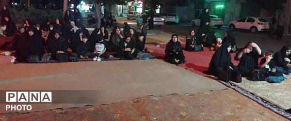 حضور پر شور مردم در  عزاداری حسینی