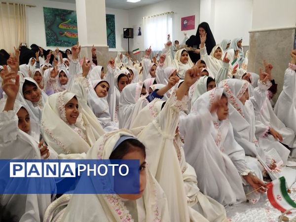 جشن تکلیف برای ۳۶۰ دانش‌آموز پایه سوم شهرستان فاروج