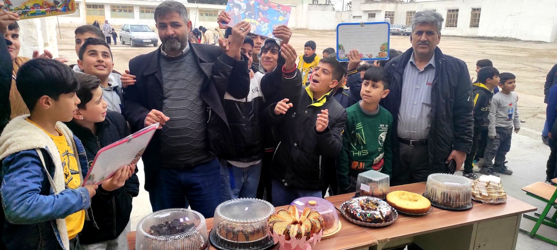 برگزاری جشن مبعث در دبیرستان شهید مصطفی خمینی و دبستان ۱۲ فروردین کارخانه قند شیروان