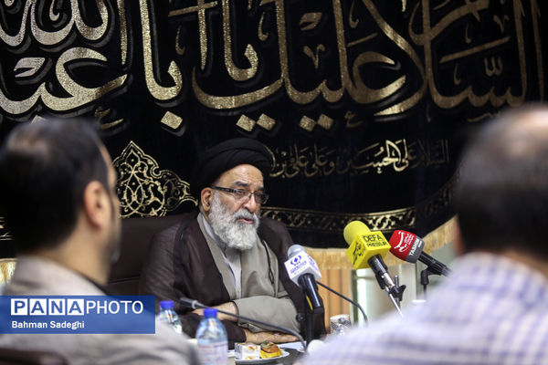 نشست خبری رئیس شورای هماهنگی تبلیغات اسلامی استان تهران