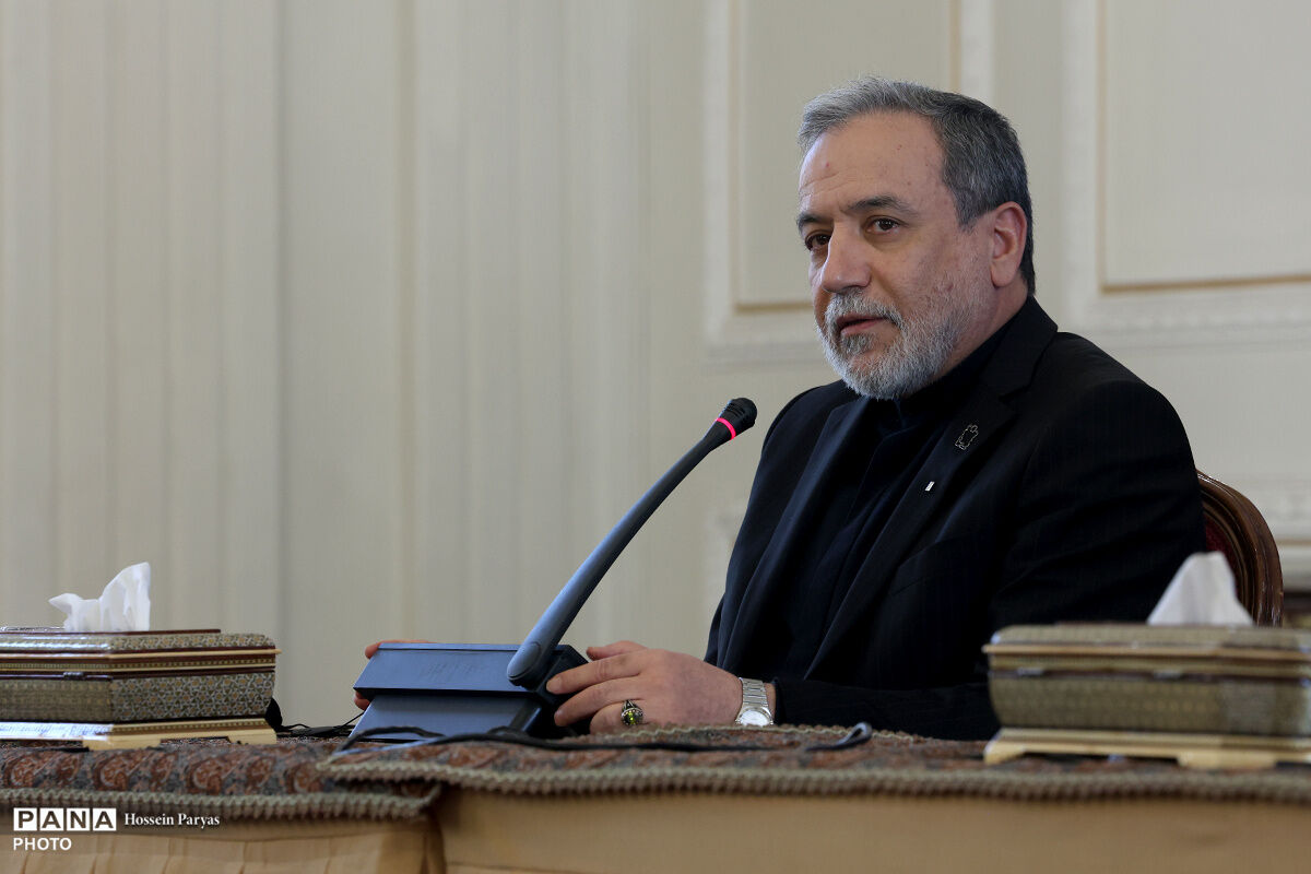 جهان باید بداند آمریکاست که راه دیپلماسی را می‌بندد