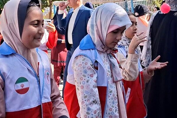 طرح میدان پویا در دبستان مهر شهریار برگزار شد