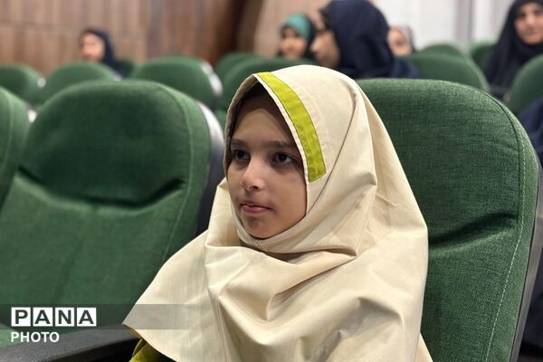 تقدیر از برگزیدگان مسابقات قرآن، عترت، نماز و فرهنگی‌هنری ملارد 