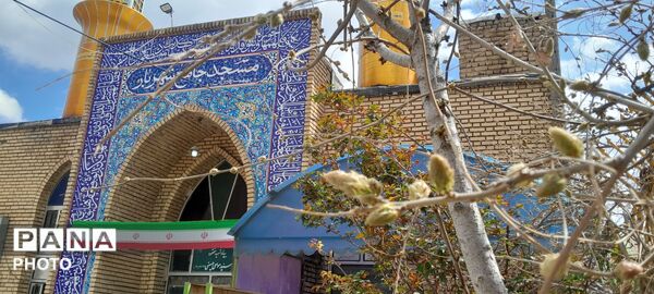  اقامه نماز عبادی سیاسی جمعه همزمان با سی و چهارمین روز شهادت قائد امت حضرت آیت الله خامنه‌ای 