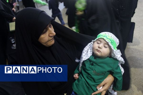 همایش شیرخوارگا‌ن حسینی در شهرستان فردیس 