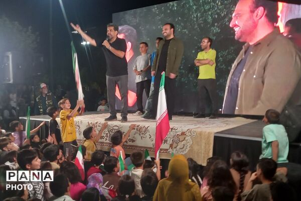 ولادت پیامبر نور و رحمت و امام دانش و حکمت