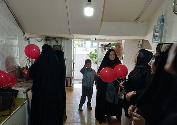 برگزاری جشن و تقدیر از معلمان در دبستان امامت یک