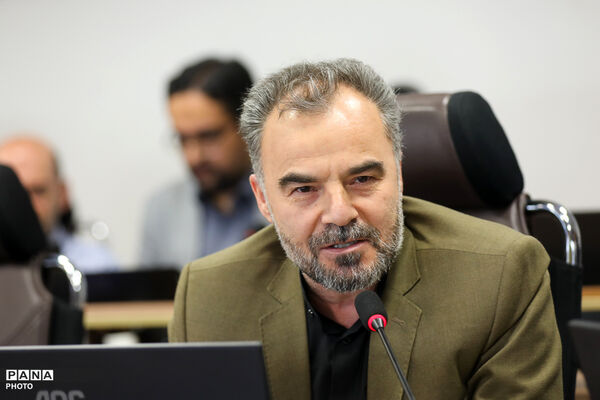 دیدار صمیمانه وزیر آموزش و پرورش با کارکنان معاونت پرورشی و فرهنگی
