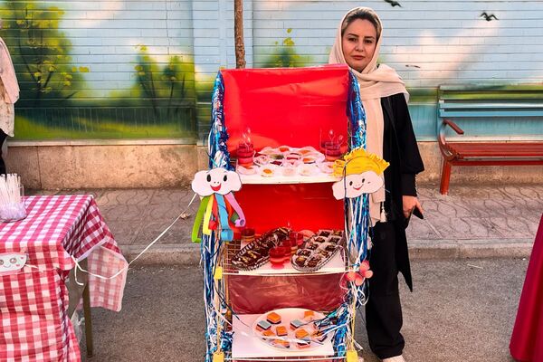 مهد اولیا؛ ابتکار خلاقانه معاون پرورشی دبستان سعادت برای مشارکت ویژه اولیا با کادر مدرسه