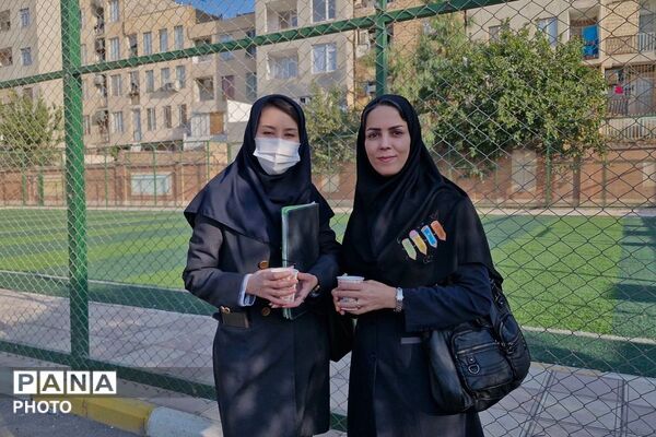 صبحانه سالم در هنرستان کبری زرگران ملارد 