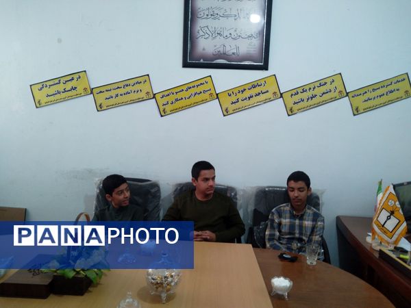 جلسه فرمانده واحد های بسیج دانش‌آموزی در شهرستان خلیل‌آباد