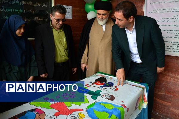 برگزاری مراسم هفته زمین پاک در بهارستان‌دو