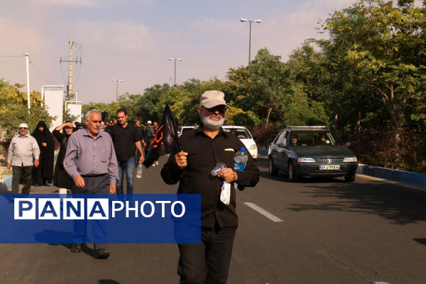 پیاده‌روی جاماندگان اربعین حسینی در تبریز