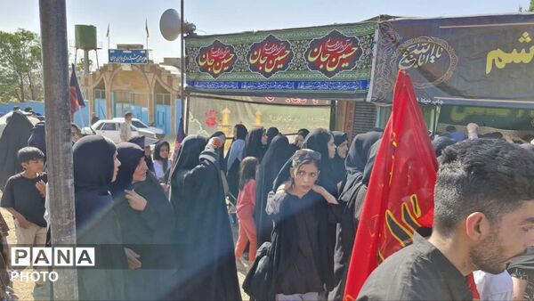 حماسه‌ای دیگر از جنس ارادت؛ راهپیمایی جاماندگان اربعین در نورآباد