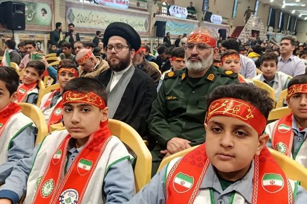 جلوه‌هایی از یادواره یکهزار شهید دانش‌آموز و فرهنگی استان قم