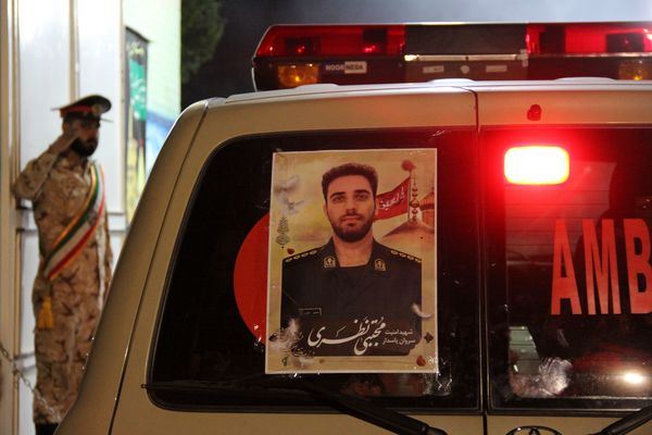 مراسم وداع با شهید امنیت سروان پاسدار مجتبی نظری قهدریجانی در سپاه ناحیه فلاورجان
