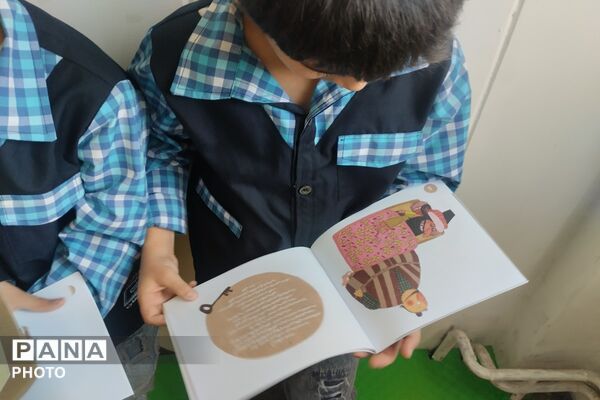 هدیه خواندنی معاونت فرهنگی و هنری به شهرستان ملارد