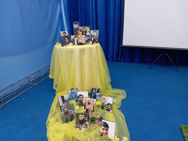 نمایشگاه دست سازه های هنری دختران آفتاب در دالقرآن سازمان فرهنگی شهرداری اسلامشهر