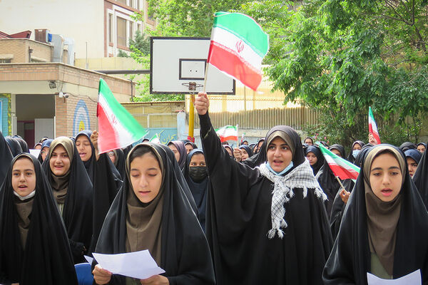 مراسم گلباران محل شهادت استاد شهید مرتضی مطهری 