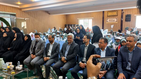 آئین افتتاحیه برنامه سفیران سلامت دانش آموزی استان خراسان رضوی در دبستان شاهد تحقیقی ناحیه ۶