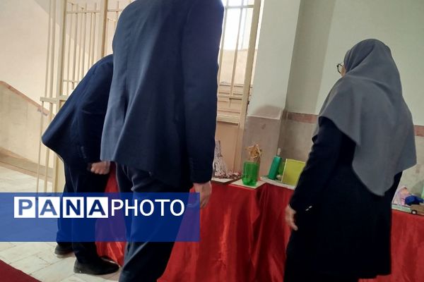 نمایشگاه طرح جابرابن حیان دربهارستان ۲