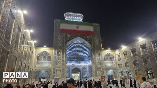 نورِ ربیع در آستانه‌ی رضا؛ جشنی در دلِ حرم