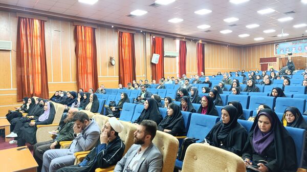 برگزاری طرح یاریگران زندگی در کانون ملائک شهرستان قرچک 