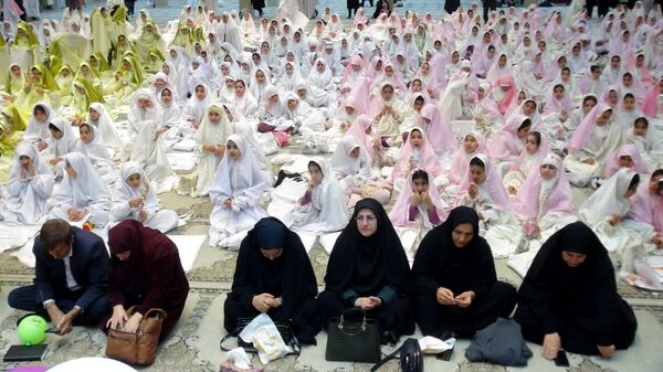 جشن تکلیف دانش‌آموزان دختر شهرستان بویراحمد