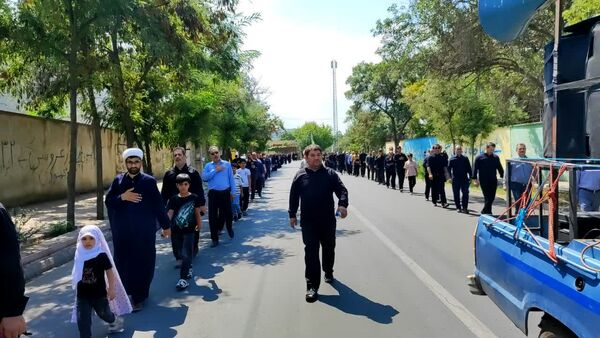 مراسم پیاده روی جاماندگان دیار عشق در شهرستان مرزی پارس آباد
