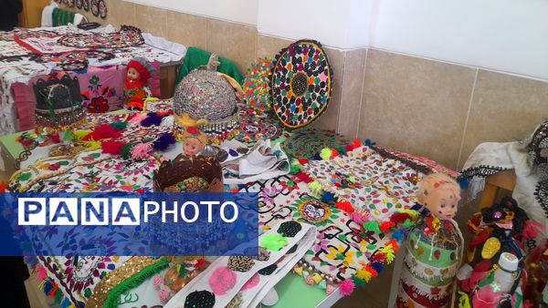 نمایشگاه صنایع دستی مرتبط با کسب و کار