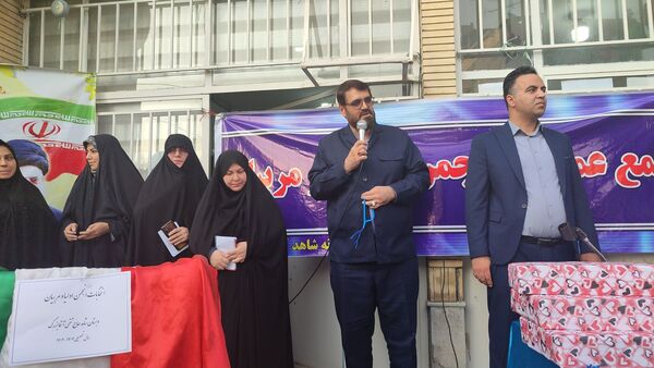 اولین مجمع عمومی انجمن اولیا مربیان دبستان شاهد حاج تقی آقا بزرگ ناحیه یک مشهد 