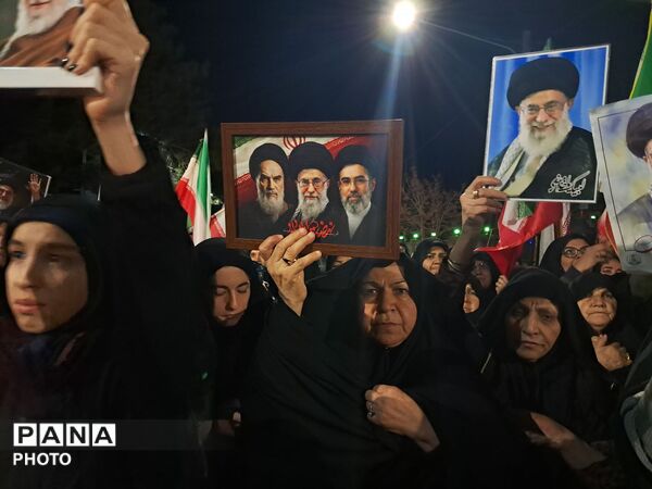 پانزدهمین شب از پرتاب موشک اتحاد؛ هر شب در کف خیابان