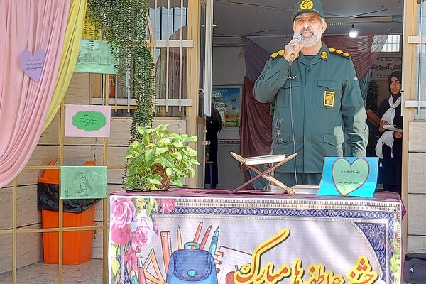 جشن عاطفه‌ها،  تجلی مهربانی دانش‌آموزان کهریزک 