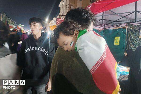 اجتماع با شکوه شهرستان ملارد در چهلم شهدای میناب