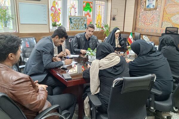 نشست تخصصی تفکر و سبک زندگی با تأکید بر ارتقای کیفیت آموزش در مدارس متوسطه اول شهریار