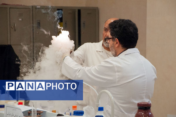 کارگاه استانی"طراحی آزمایش‌های جذاب و کاربردی" ویژه دبیران شیمی 