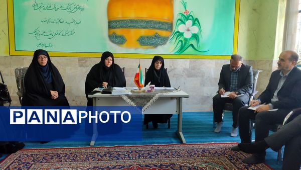 برگزاری پنجمین جلسه هم‌اندیشی مدیران مدارس متوسطه دوم نظری ناحیه یک مشهد
