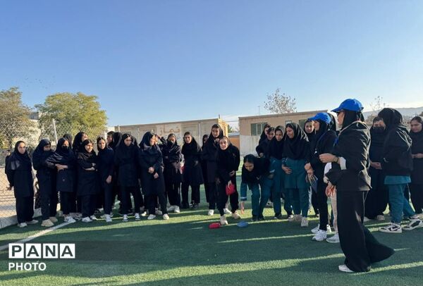درخشش دانش آموزان درالمپیاد ورزشی مدرسه حاج محمود ثابتی شیروان۲