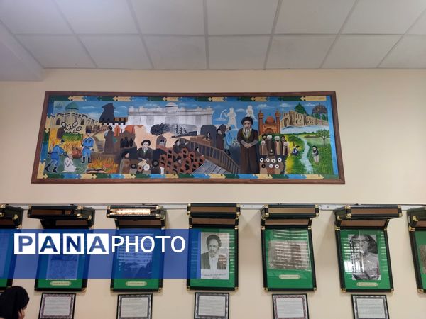 هفته کتاب خوانی در آرامگاه شهید مدرس