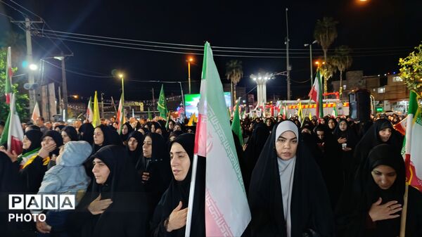 جمع حامیان ایران در میدان بهشتی پلدختر