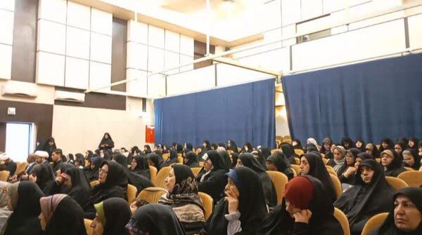 مدرسه مقاومت و میعادگاه وحدت