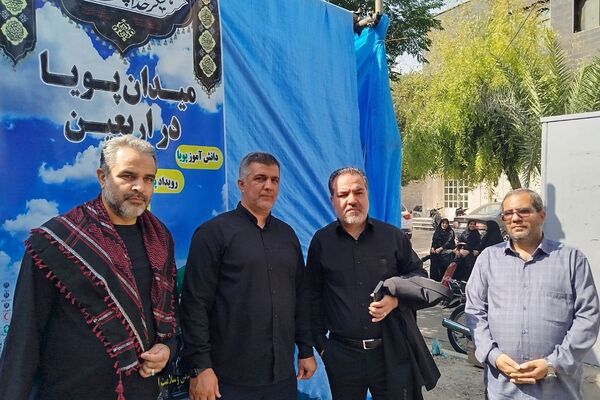برپایی موکب های مختلف در مسیر پیاده روی اربعین در ناحیه دو شهرری 
