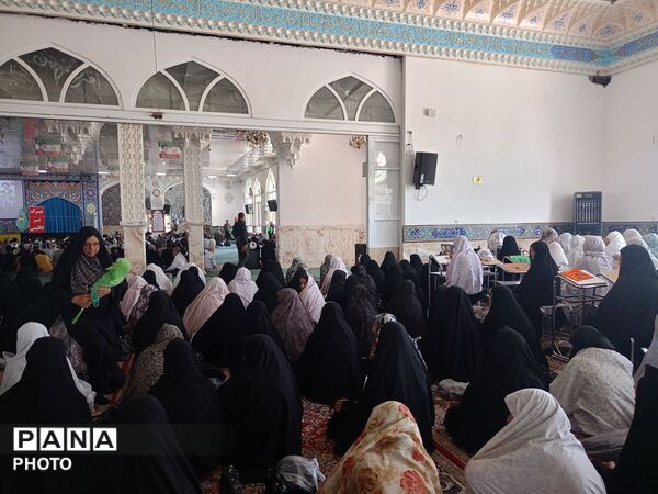 نماز عبادی سیاسی جمعه در شهرستان کاشمر 